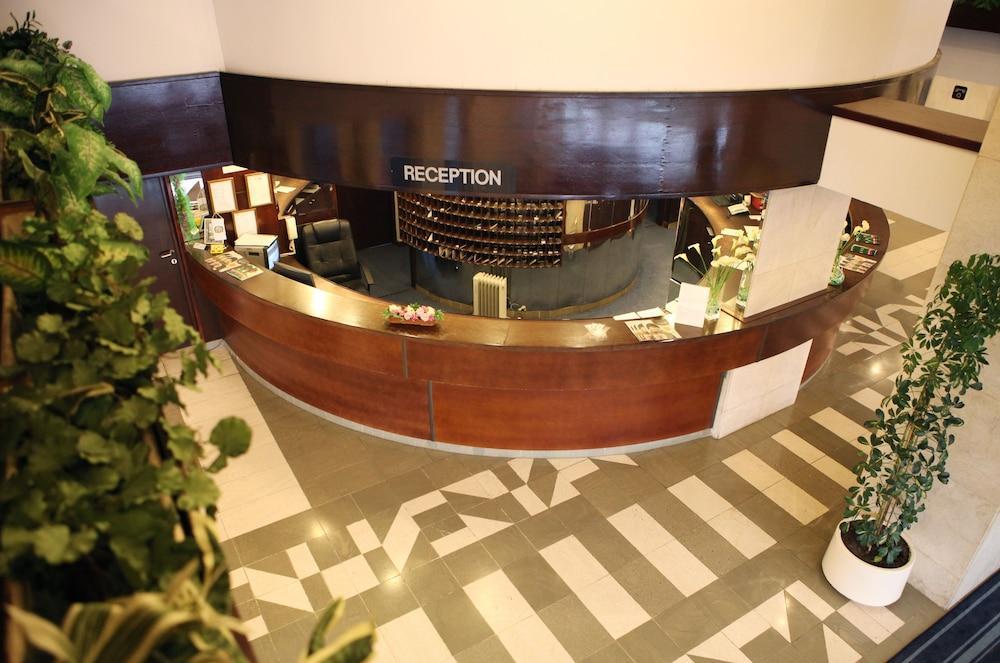 Hotel Novi Zagreb Exterior photo