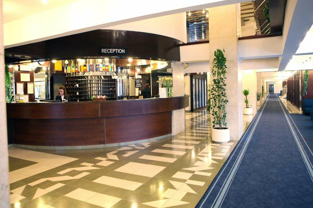 Hotel Novi Zagreb Exterior photo